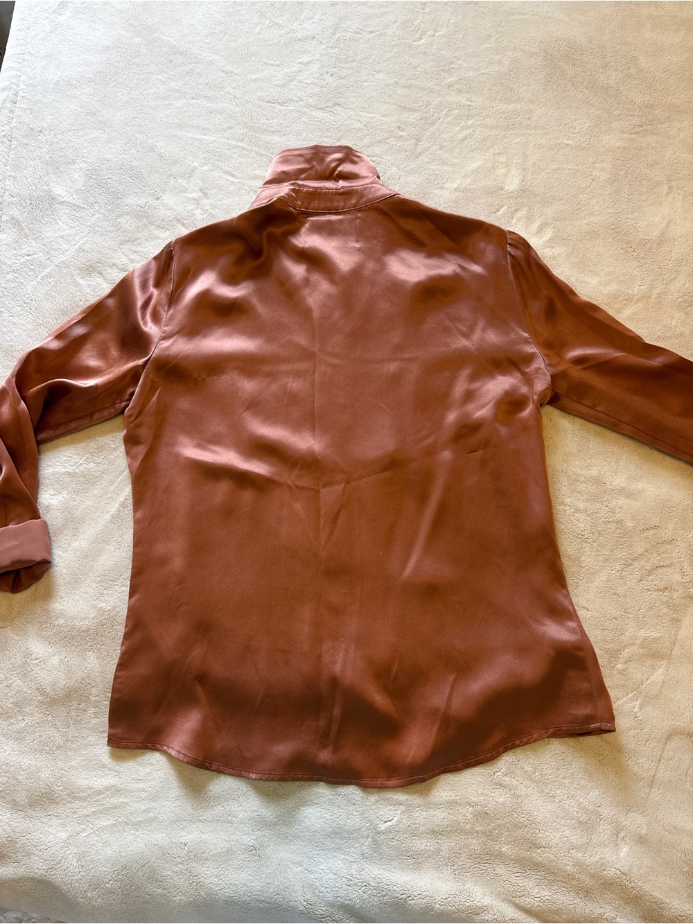 Reformation 100% Silk Pink Rust Button Up Top, XS (Many flaws see pics) - Picture 9 of 15